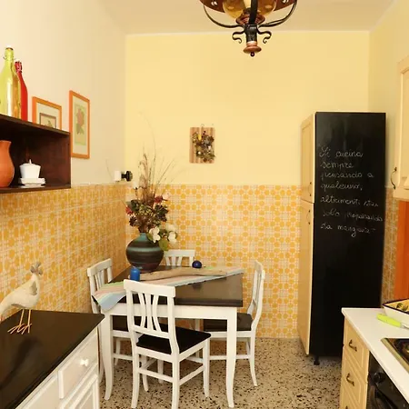 Viale Italia 41: I Migliori Anni Gæstehus 3*